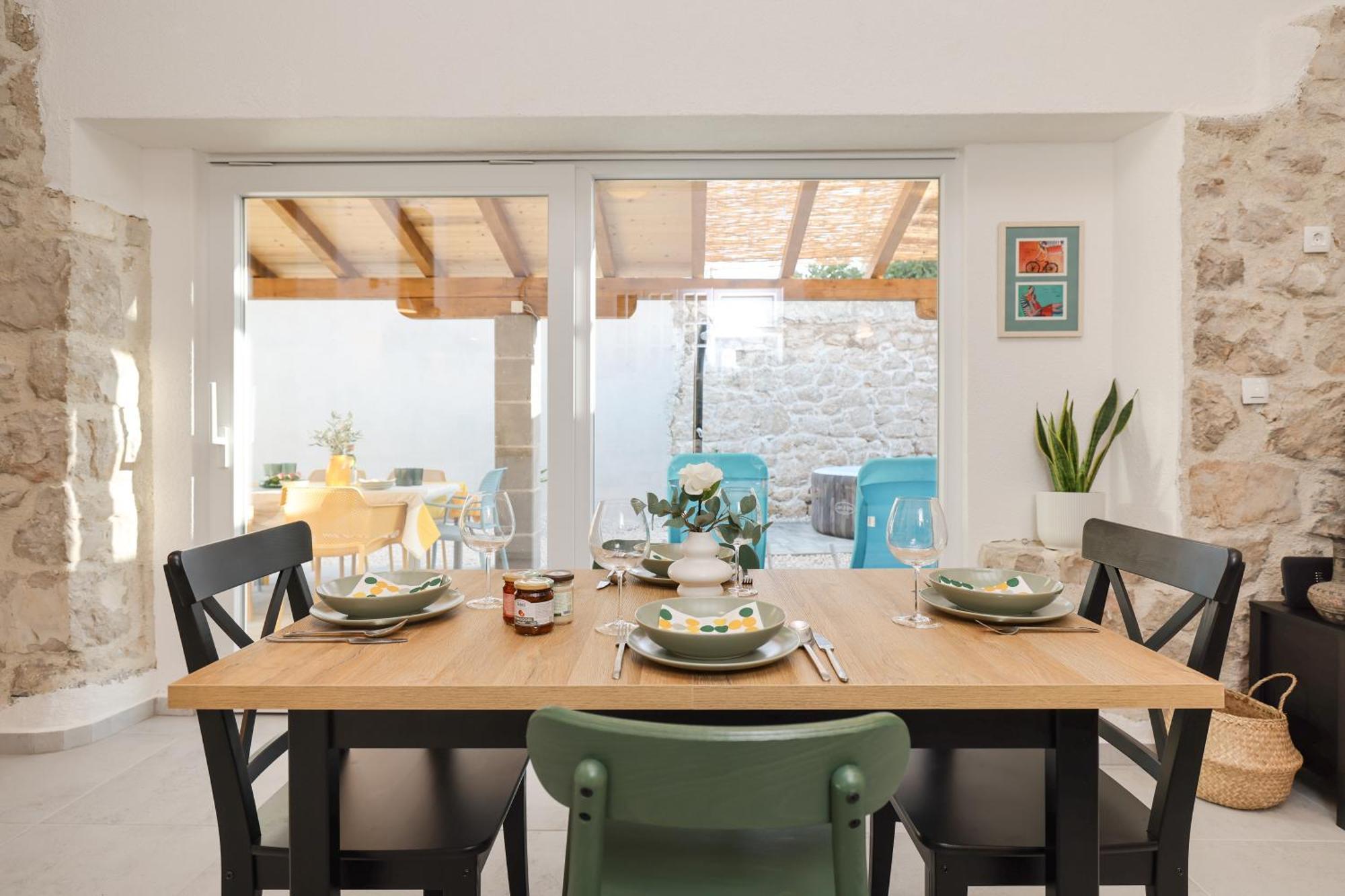 הוילה Ražanac Stone House Lole מראה חיצוני תמונה